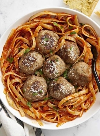 Whole Wheat Pasta with Turkey Meatballs and Marinara